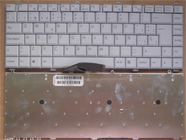 Brand New Sony VAIO VGN FS Series Laptop Keyboard -- Spanish Layout, Color: White]